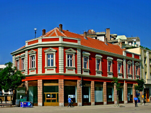 the building of the hotel ninic photo 1